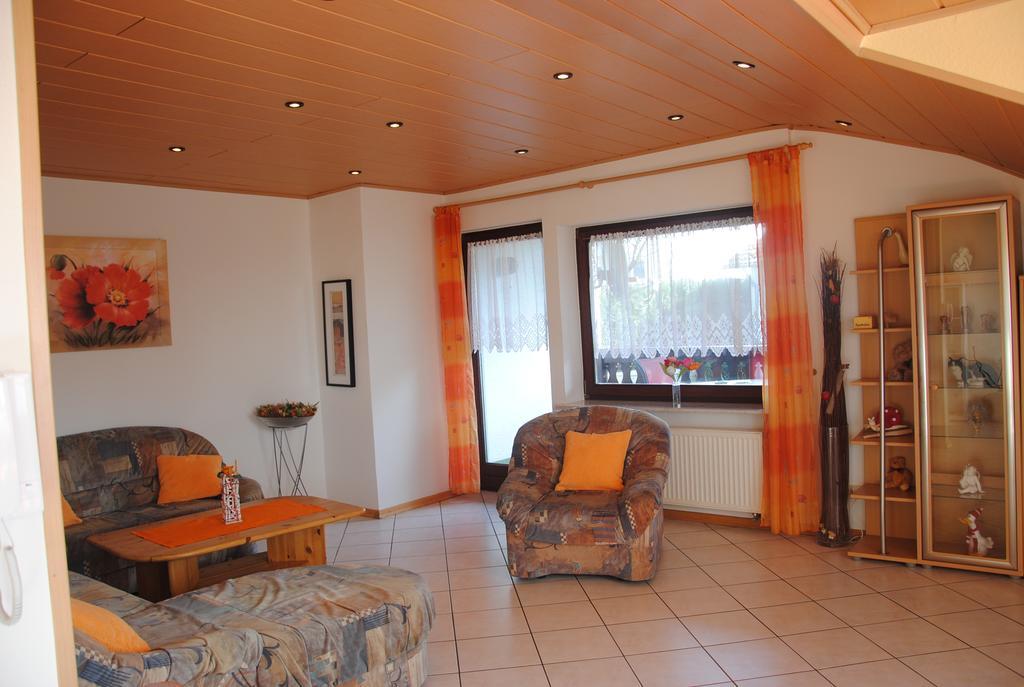 Ferienwohnung Rosengarten Osburg Екстериор снимка