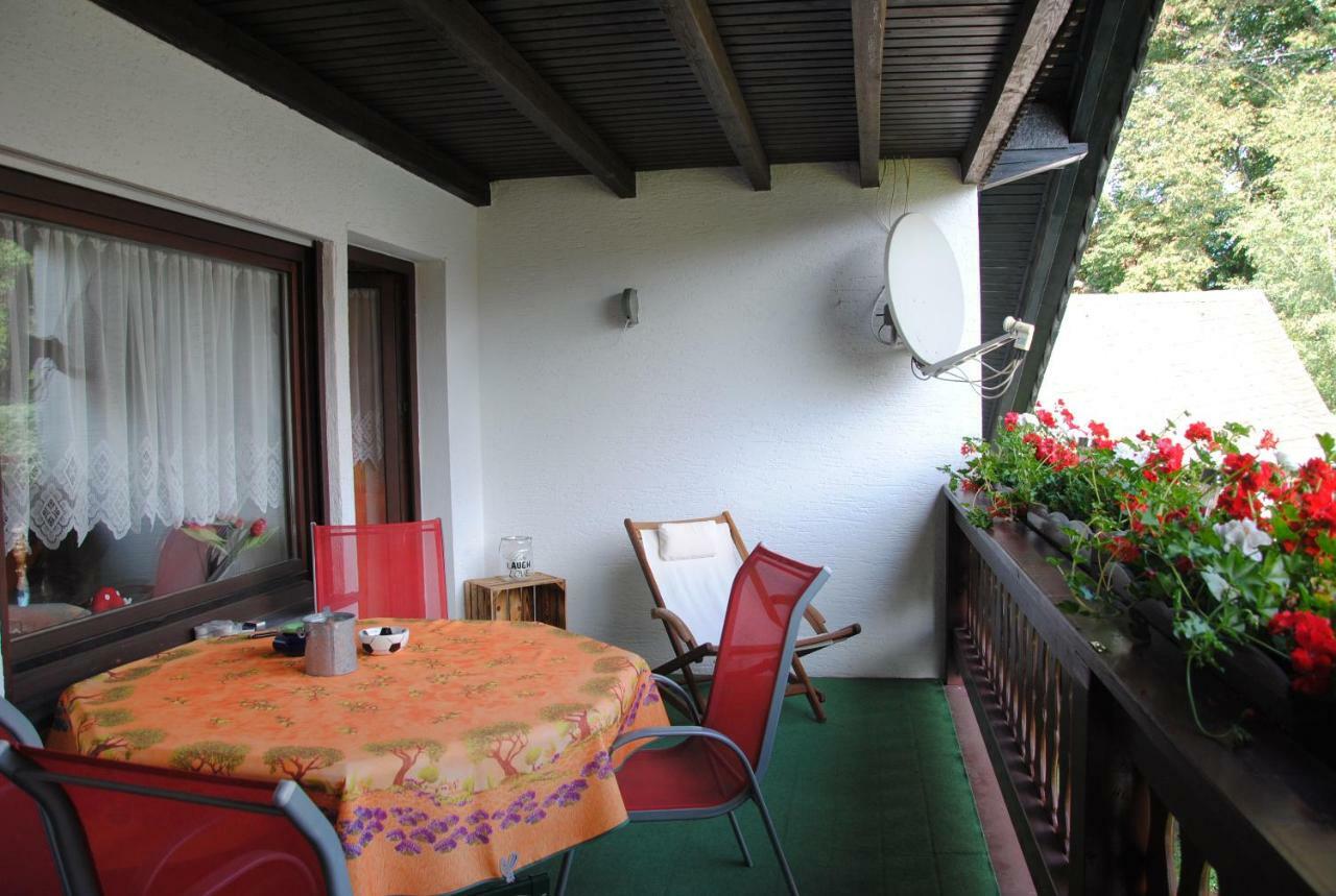 Ferienwohnung Rosengarten Osburg Екстериор снимка